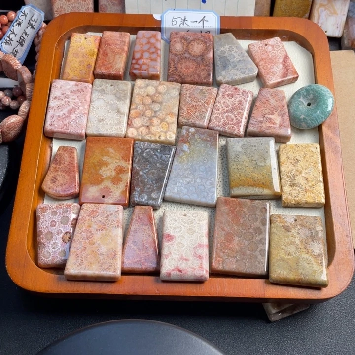 合金颈饰硅化玉小***窝123
