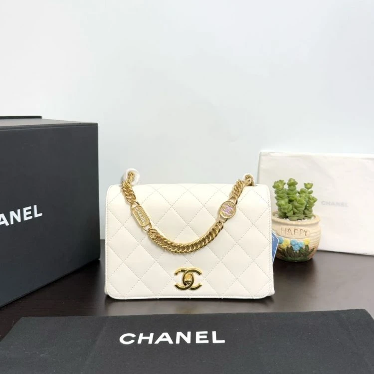 95新/香奈儿/C12024523631/[PY1221B0021]