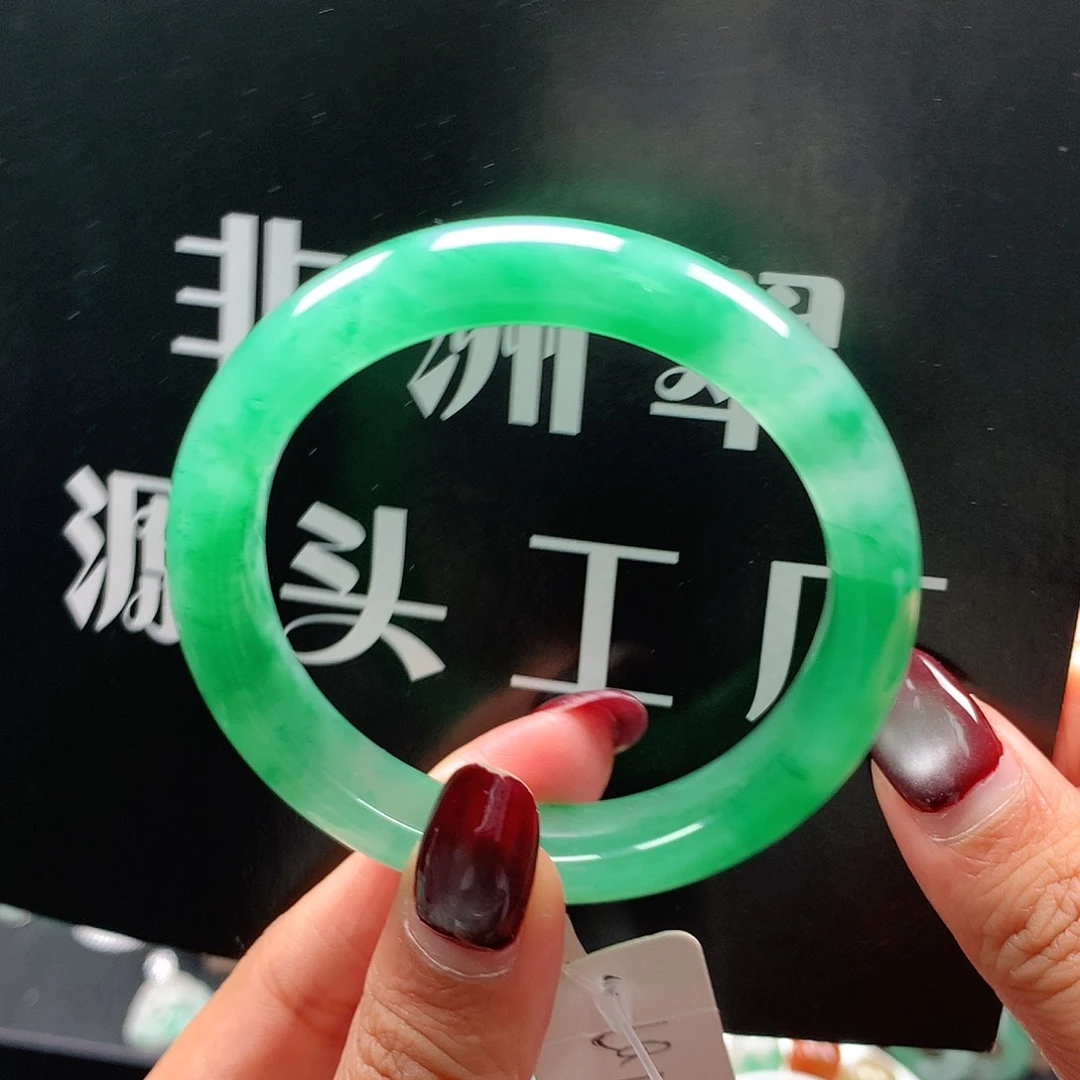 石英质玉未镶嵌手镯51