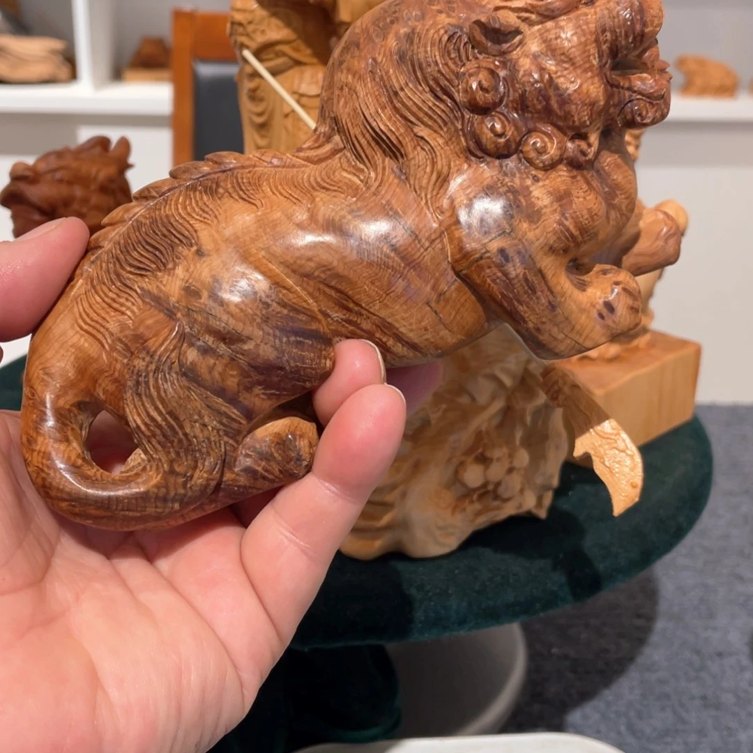 【闪购商品】柏木（崖柏）一**顺狮狮如意