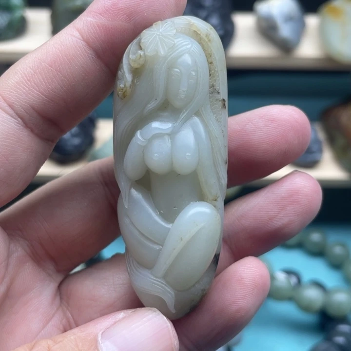 和田玉（糖玉）未镶嵌颈饰