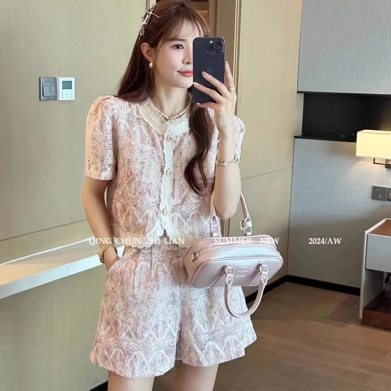 2025新款刺绣小香风套装国风两件套夏季女花边圆领单排扣上衣短款