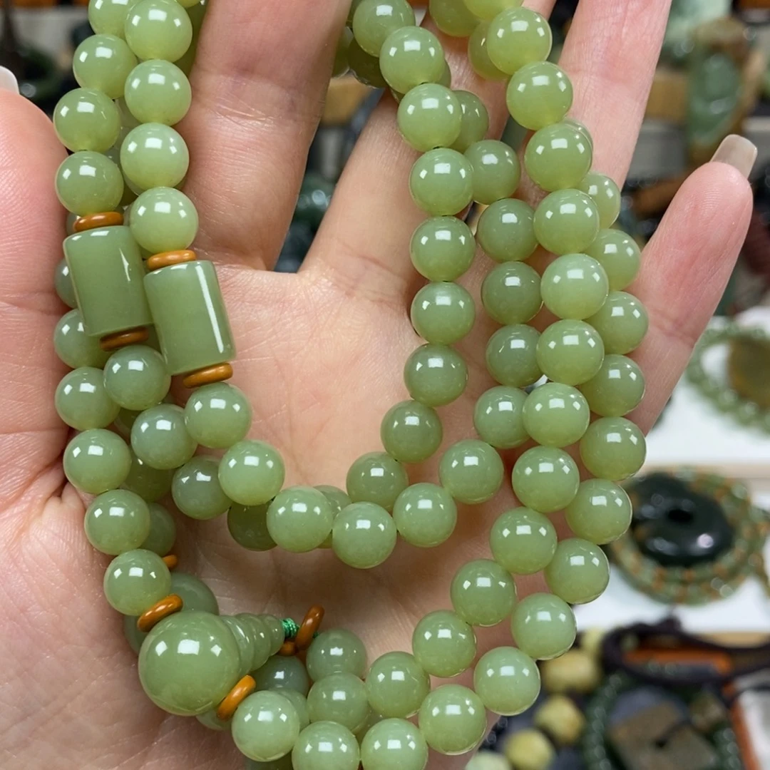 Z***r岫岩老玉（透闪石质玉）未镶嵌项链