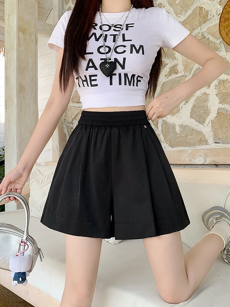 2025新款胖mm大码女休闲百搭简约高腰显瘦显腿长a字短裤22236