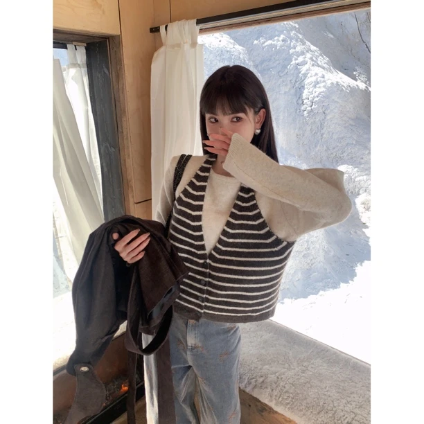 【赵小小&两重奏】B-98045 韩系条纹挂脖假两件针织衫氛围感上衣女
