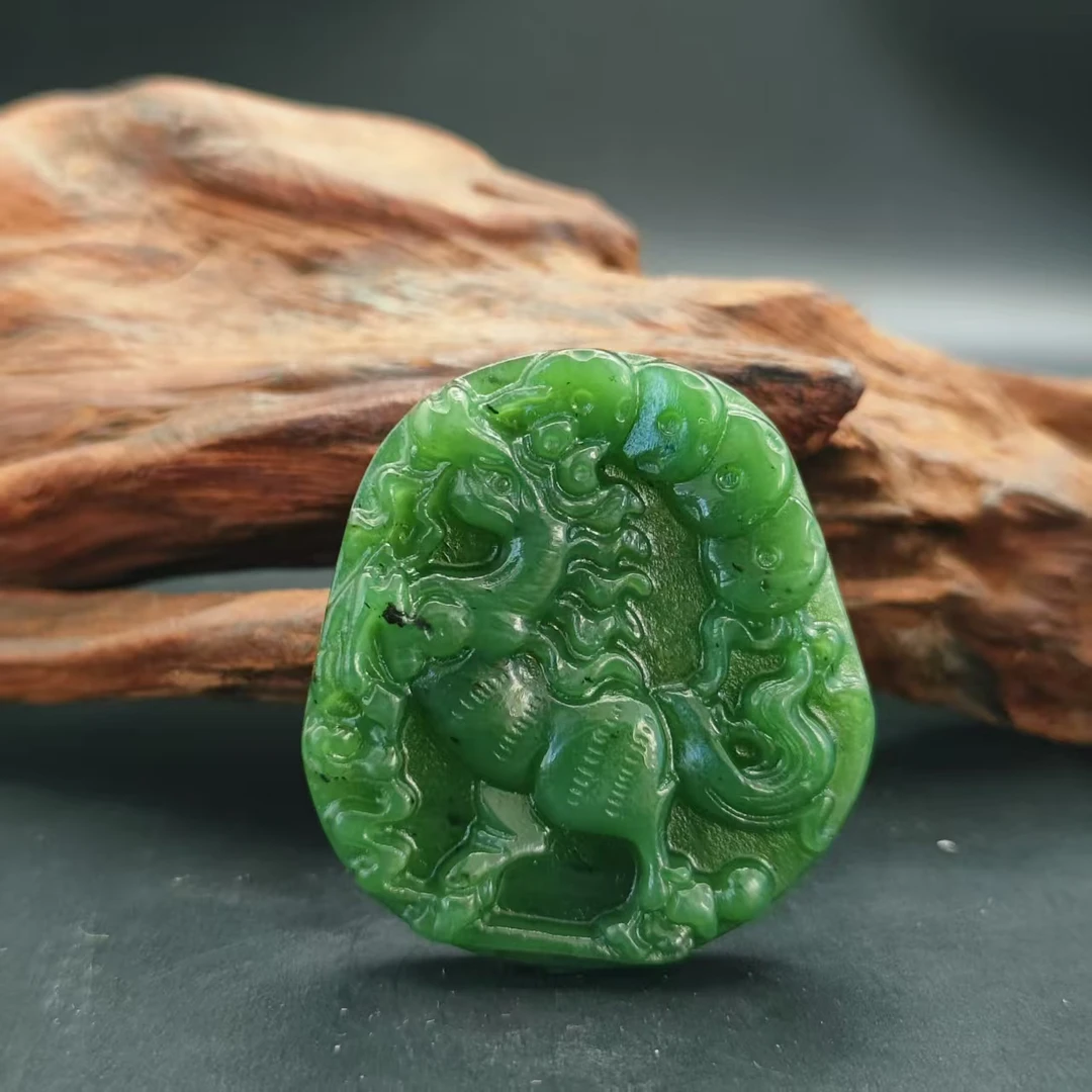 Q和田玉马到成功吊坠0337