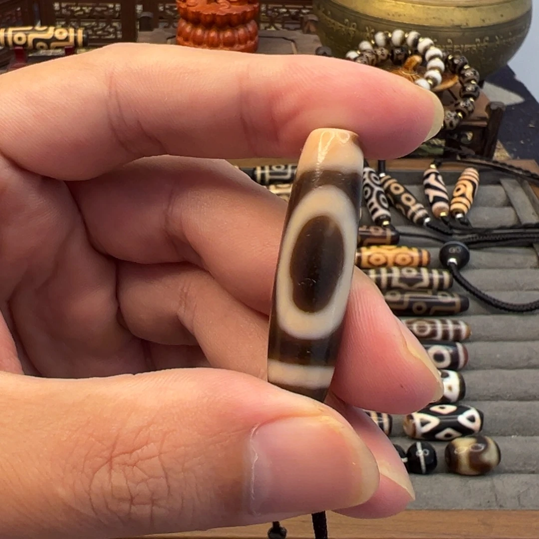 军***方未镶嵌颈饰玛瑙/玉髓