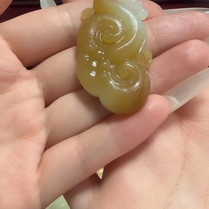 和田玉（糖玉）未镶嵌珠宝半成品