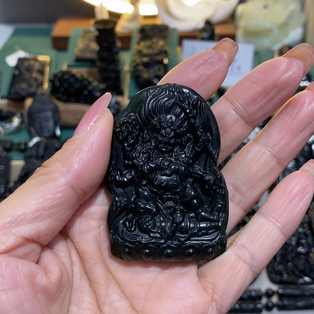 *****蛇纹石玉未镶嵌颈饰