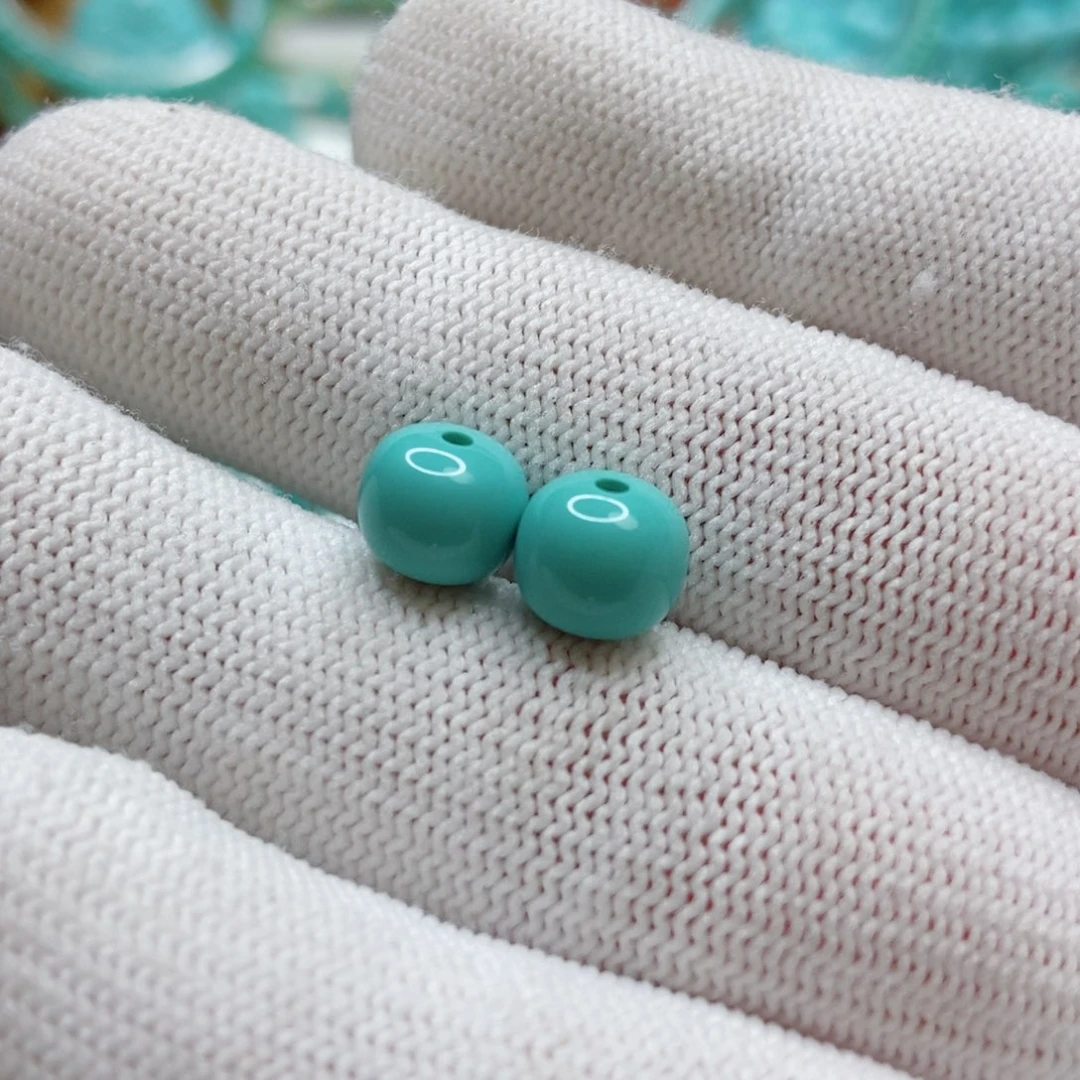 绿松石珠子未镶嵌顾*?