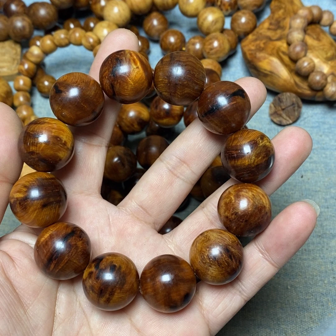 柏木（崖柏）无事牌几乎无暇