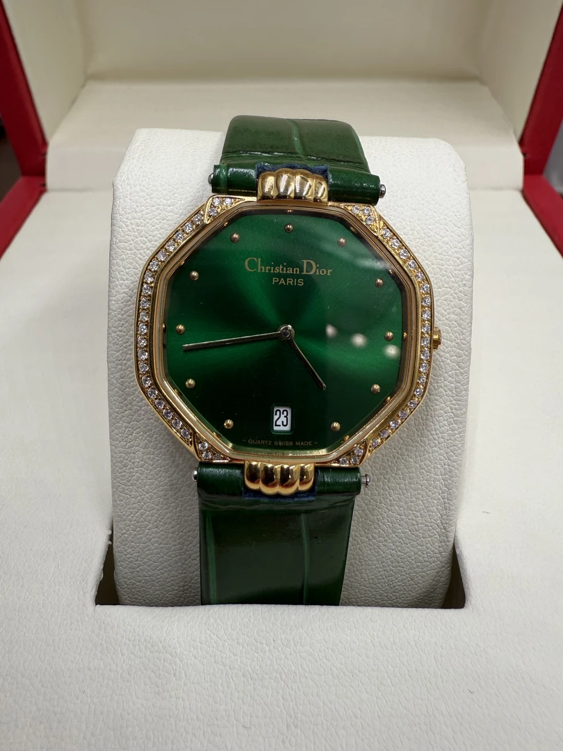 95新 DIOR/迪奥 95新迪奥石英腕表/2553086/表径32/yy