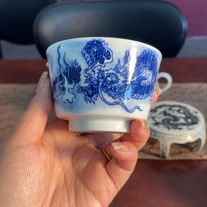 小**莹景德镇陶瓷制作工艺