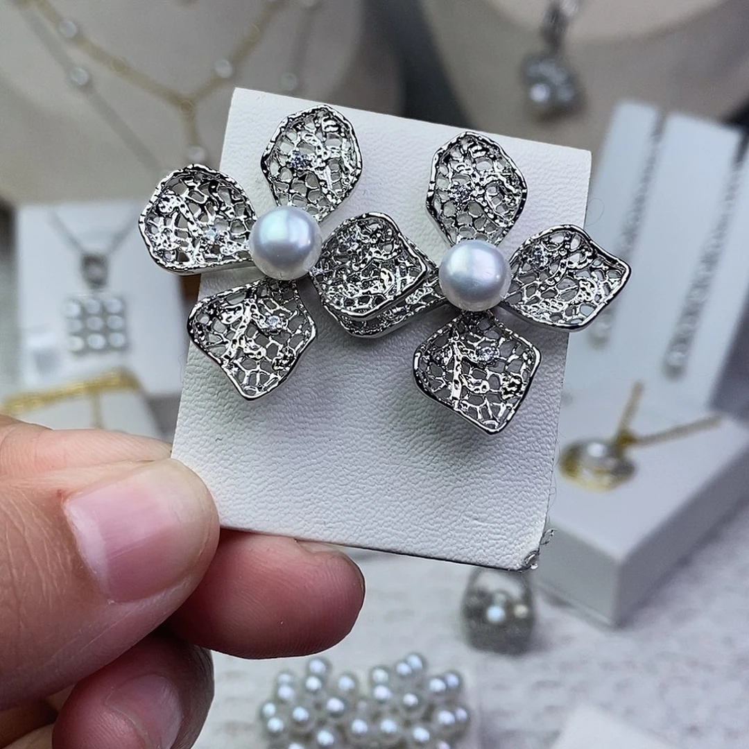 银S925镶嵌淡水珍珠耳饰