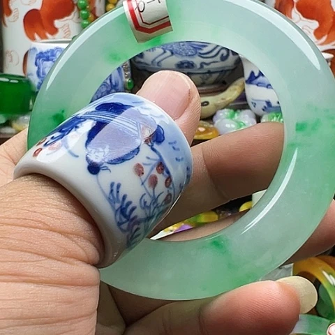 瓷片m*实实在在进来看看