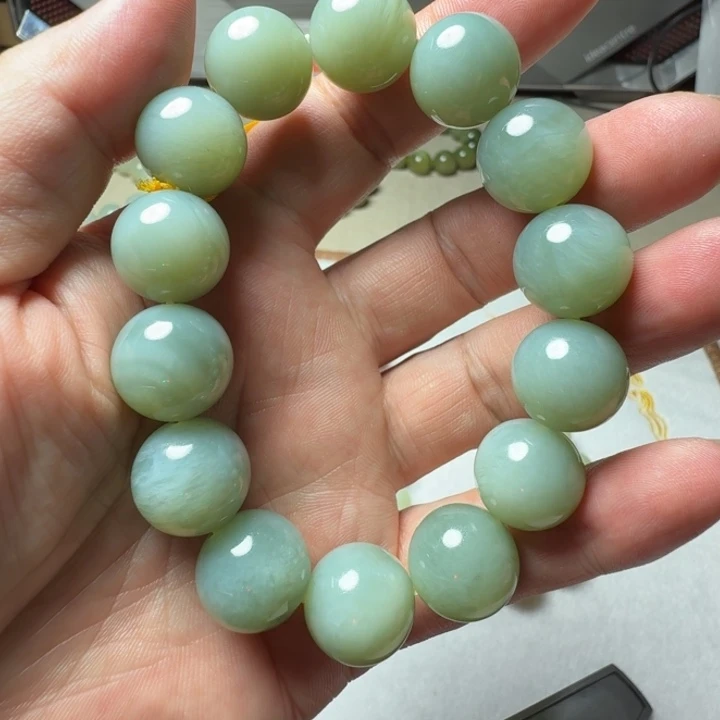 手串未镶嵌和田玉