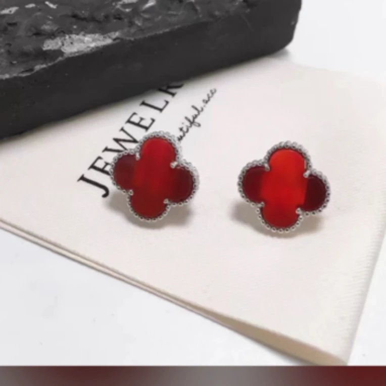 足银990银大阪红玛瑙四叶草耳钉0180