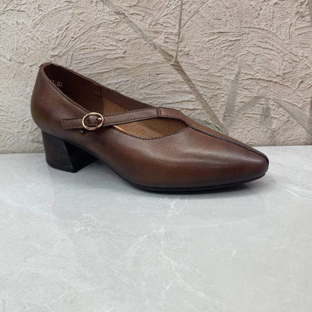 单鞋女 (牛皮) 505-02（孤品）d/a区35/39码