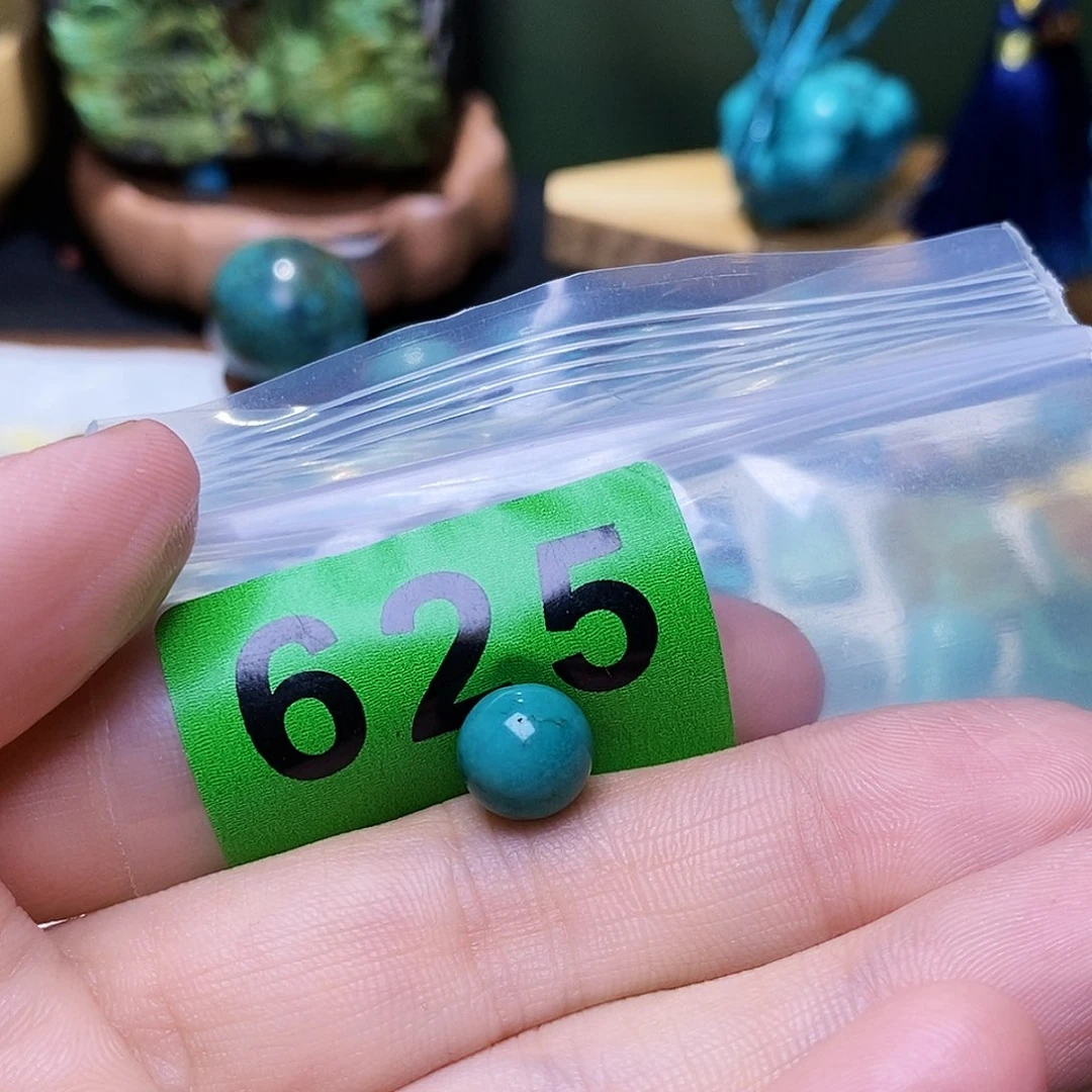 未镶嵌南红玛瑙珠宝奇石