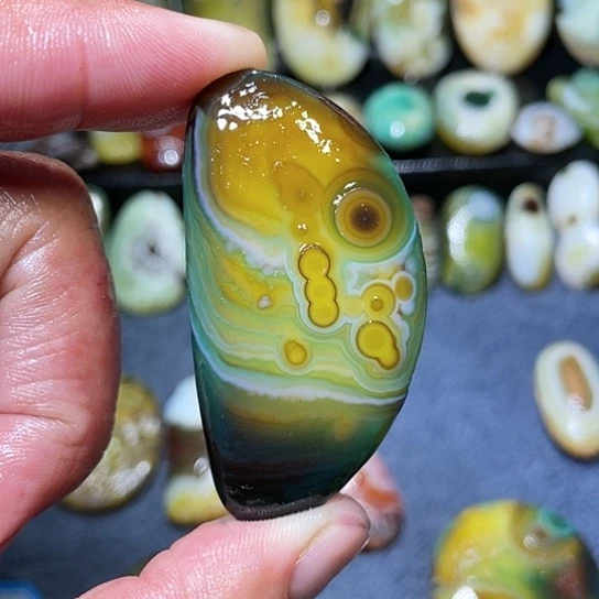 【闪购商品】未镶嵌玛瑙/玉髓珠宝奇石