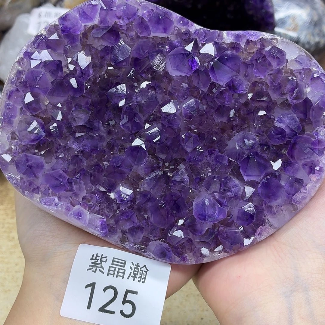 未镶嵌大型摆件（非配饰）水晶