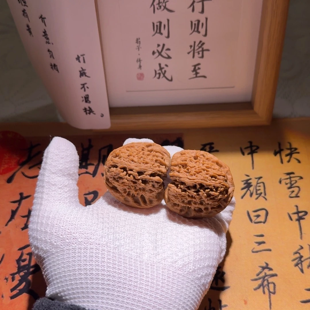 吊坠文玩核桃42高炮南疆石