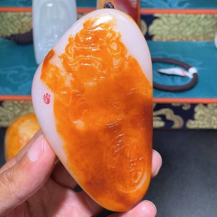 和田玉未镶嵌颈饰J