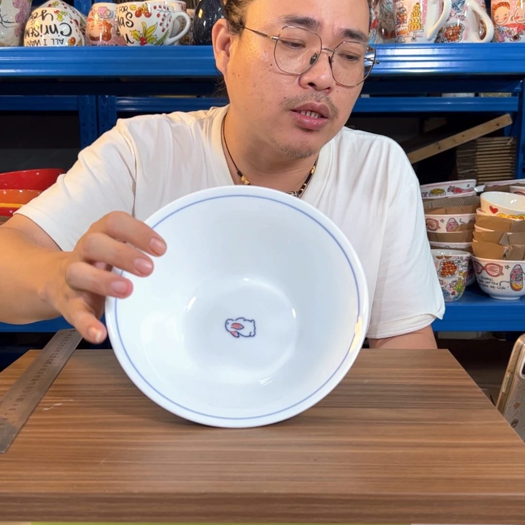 瓷兔子斗笠碗19……