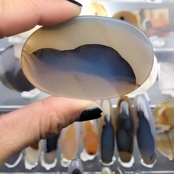 查罗石未镶嵌珠宝半成品9