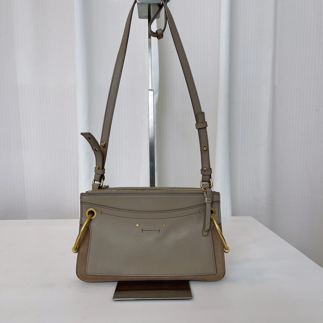 95新 Chloe/蔻依 寇依圆环单肩包底长25 B572