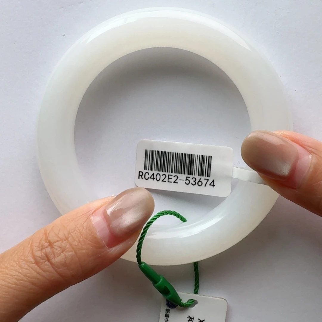 未镶嵌手镯和田玉54