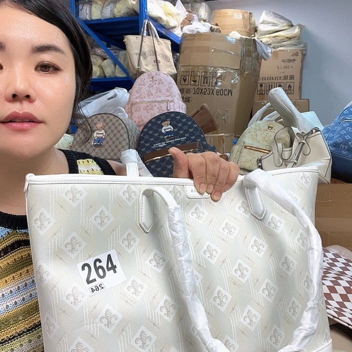 PVC包包包包包包包包吧