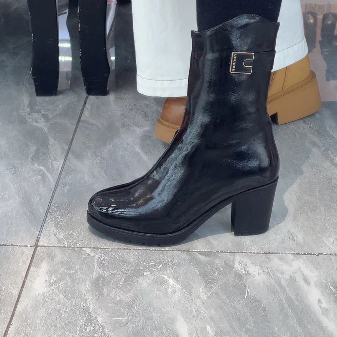 365666黑色38羊毛靴