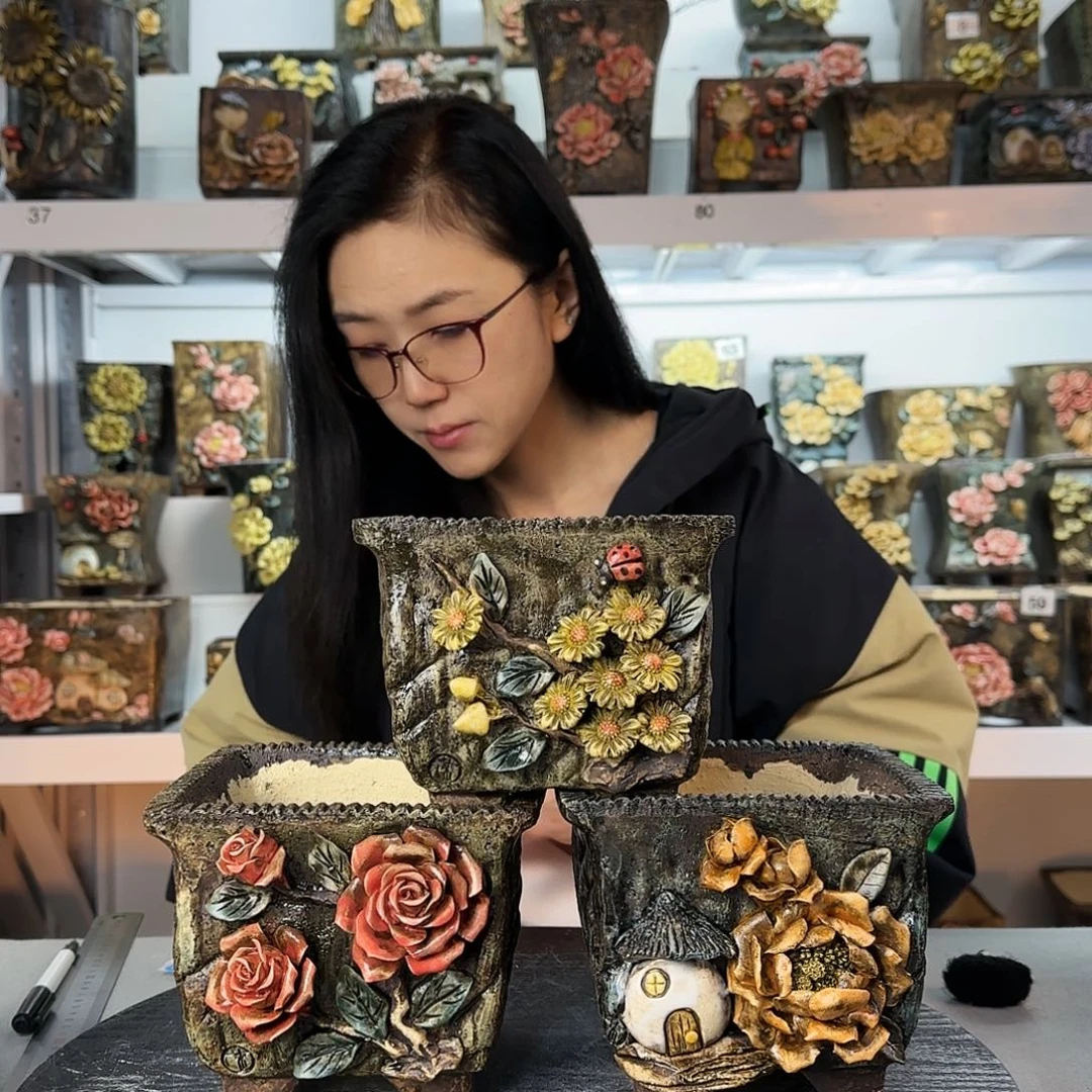 红陶陌****归青藤花器麦饭石花盆