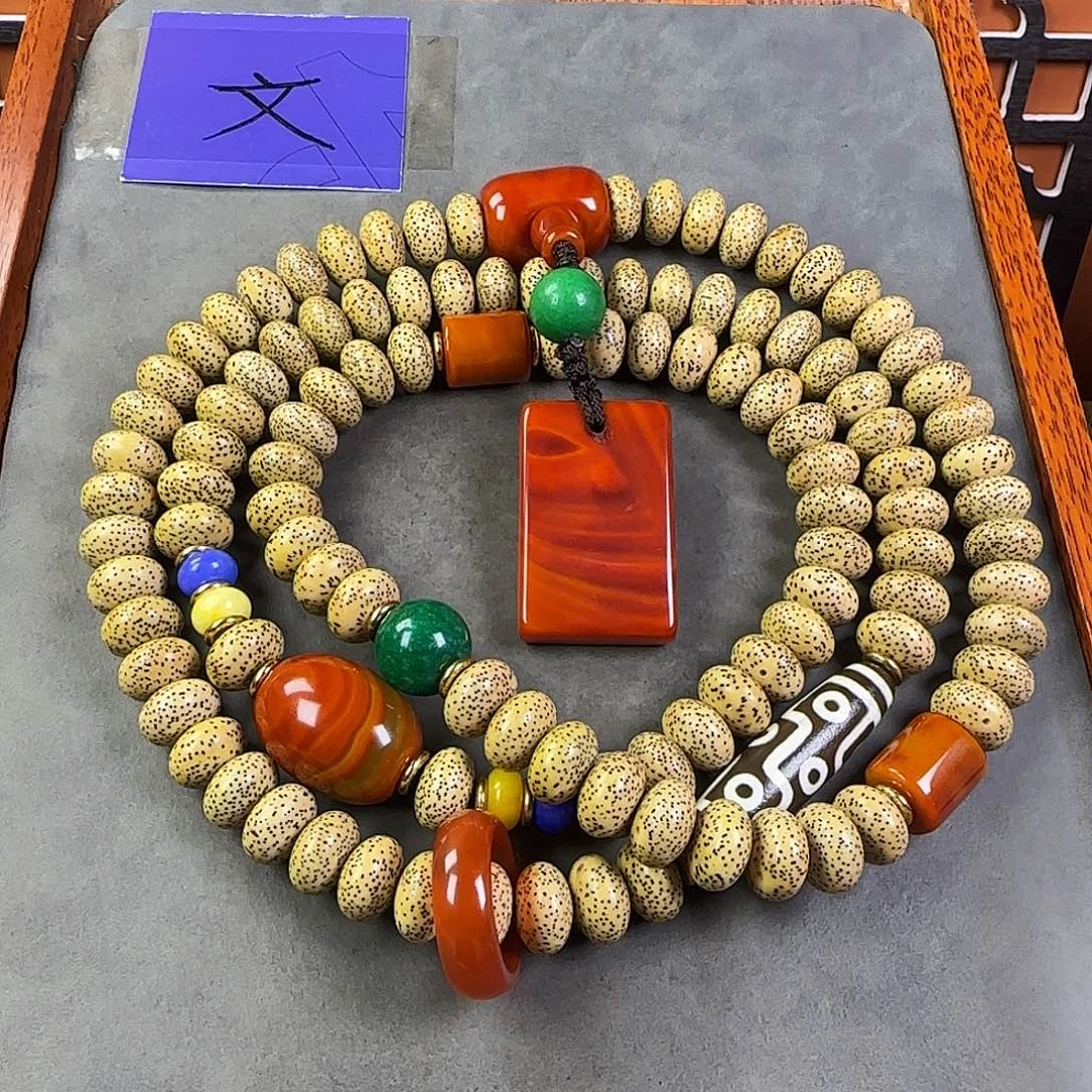 吊坠星月菩提脖挂