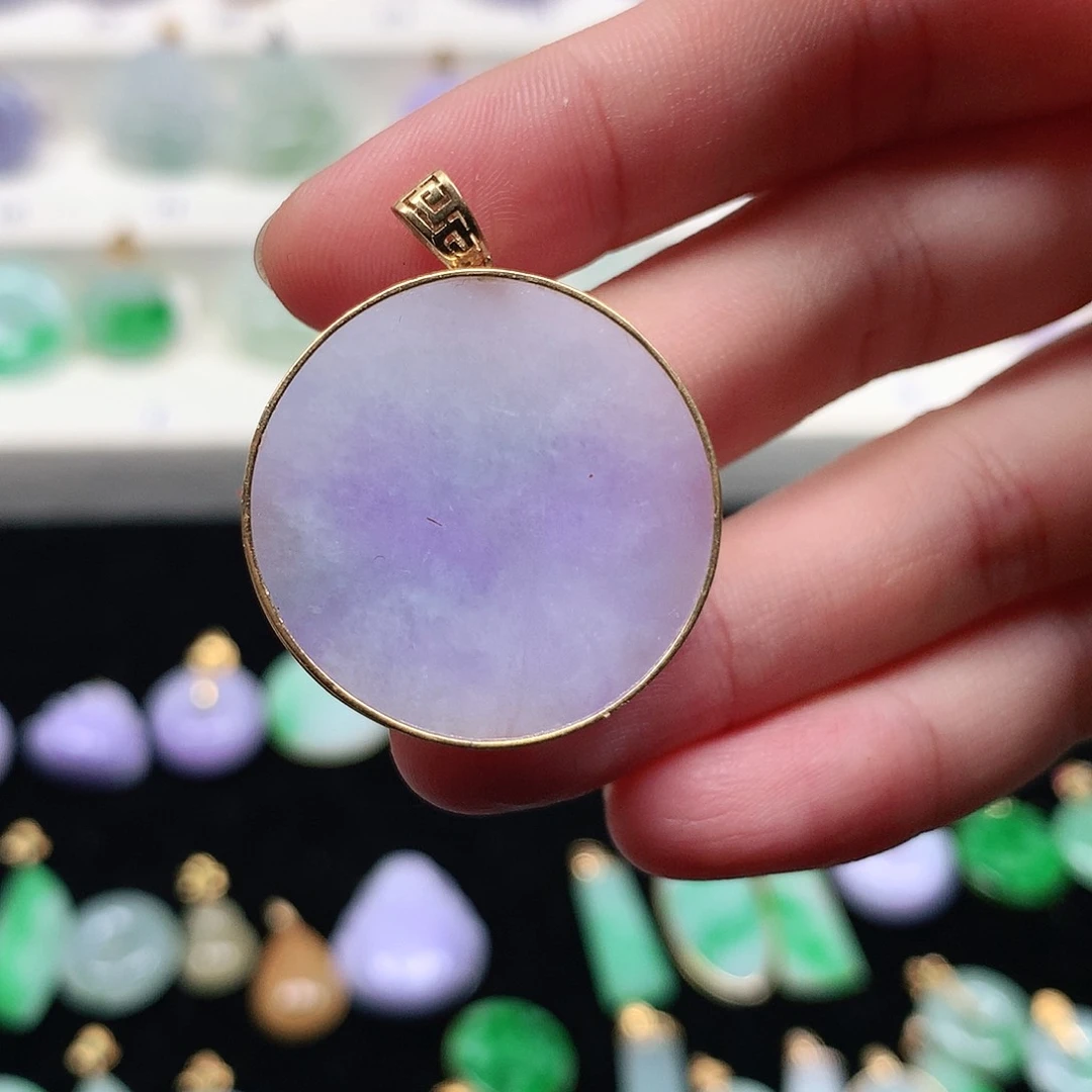 颈饰18K金镶嵌翡翠翡翠吊坠