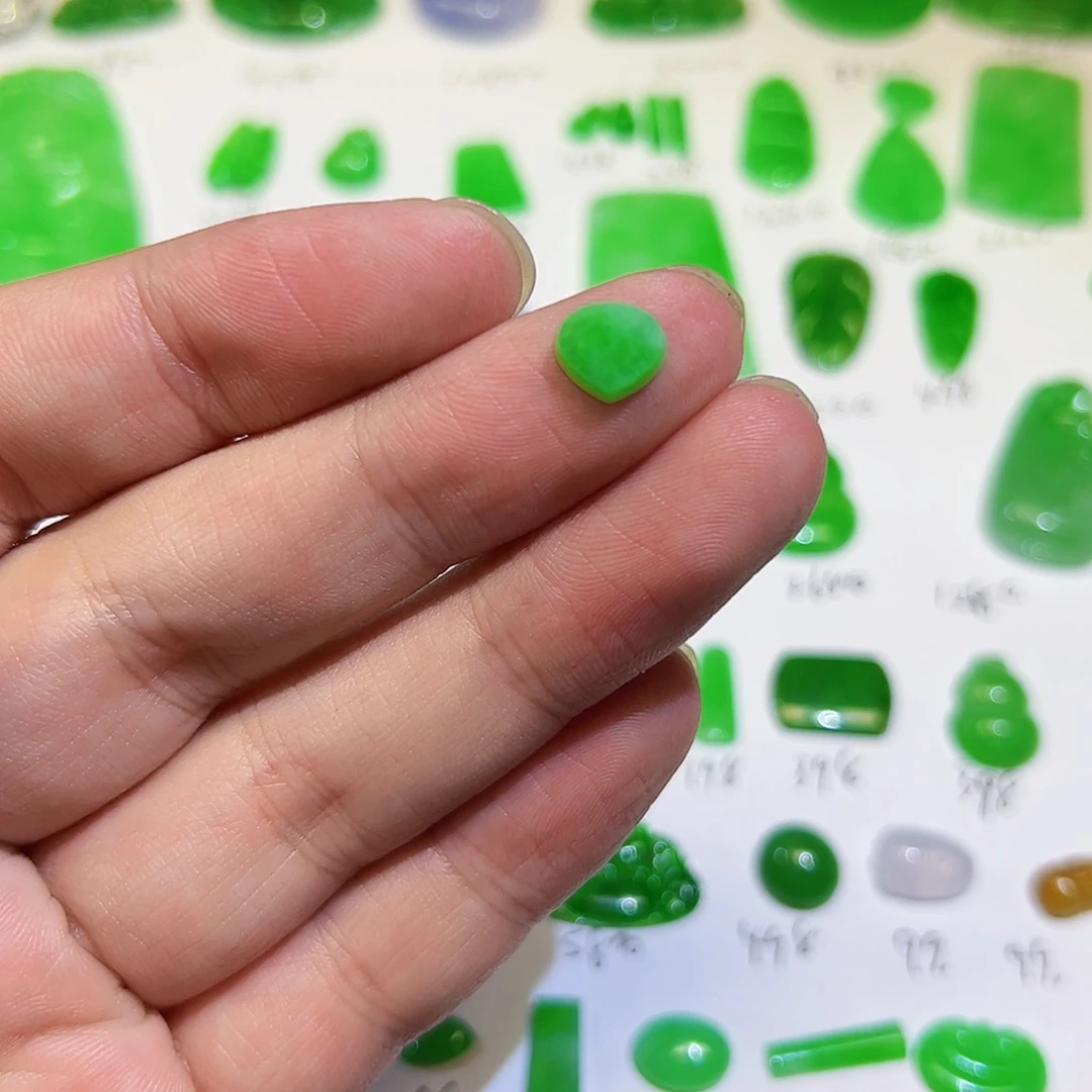 裸石翡翠天然缅甸A货翡翠