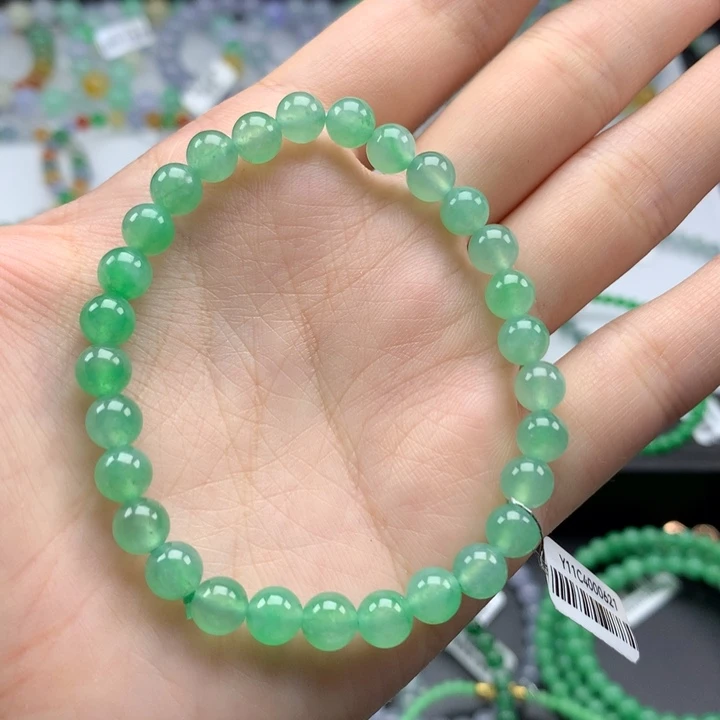 翡翠手镯未镶嵌翡翠