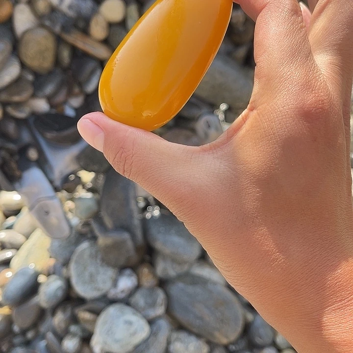 未镶嵌和田玉（糖玉）珠宝奇石