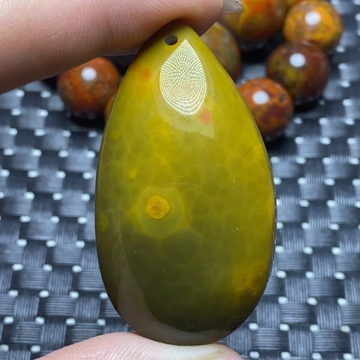 玛瑙/玉髓颈饰未镶嵌霸**族