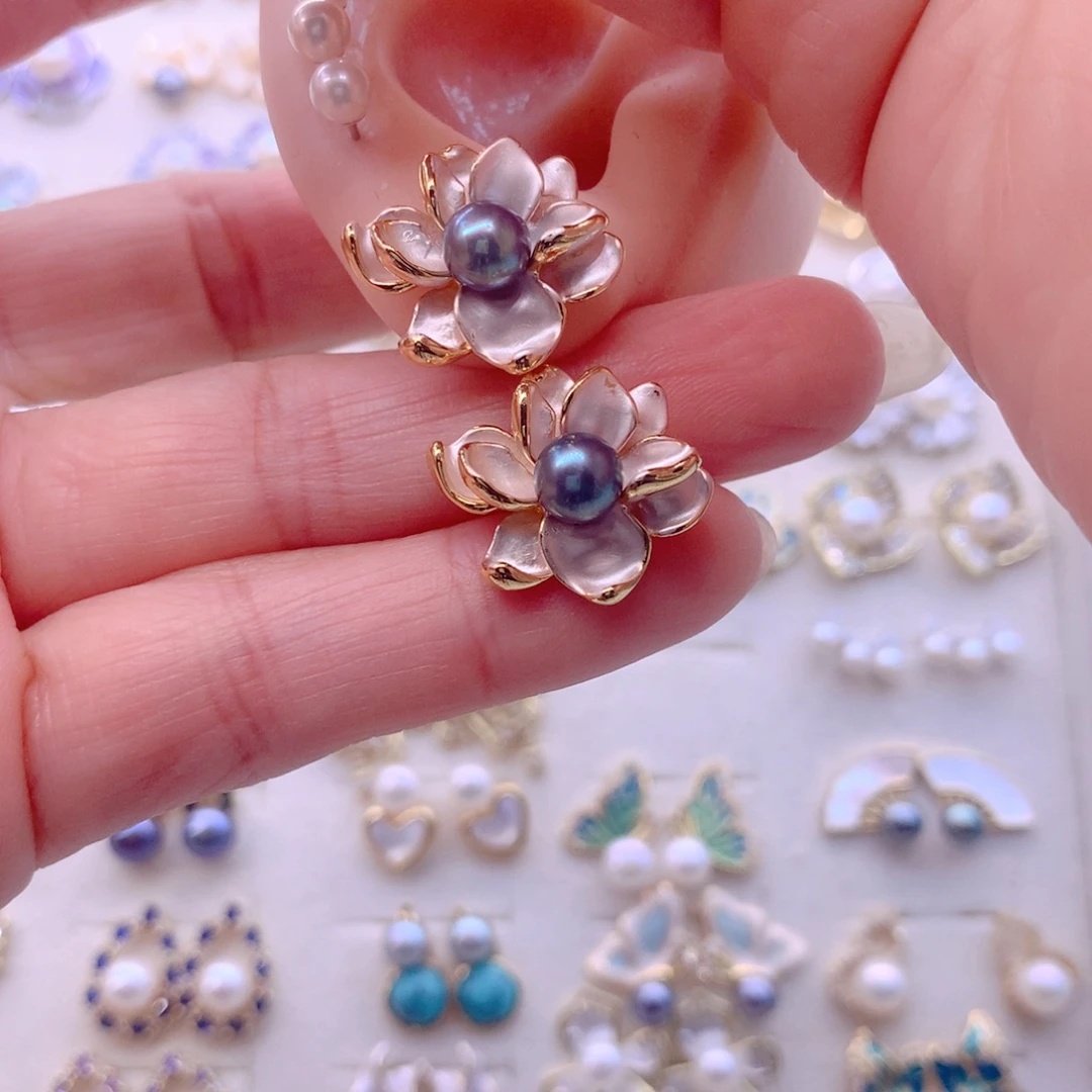 淡水珍珠合金耳饰