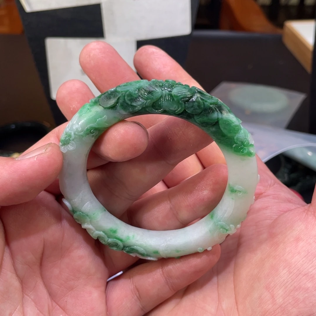未镶嵌手镯翡翠58
