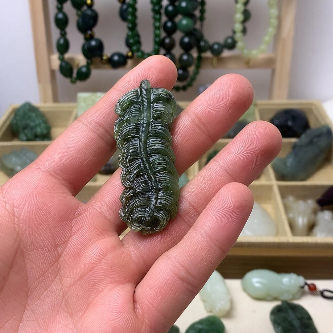 和田玉（碧玉）未镶嵌颈饰