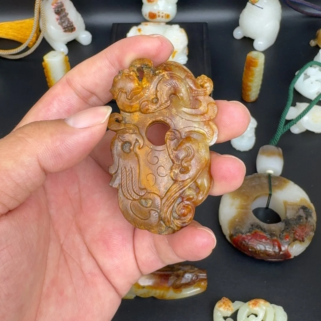 景***和田玉（糖玉）未镶嵌颈饰