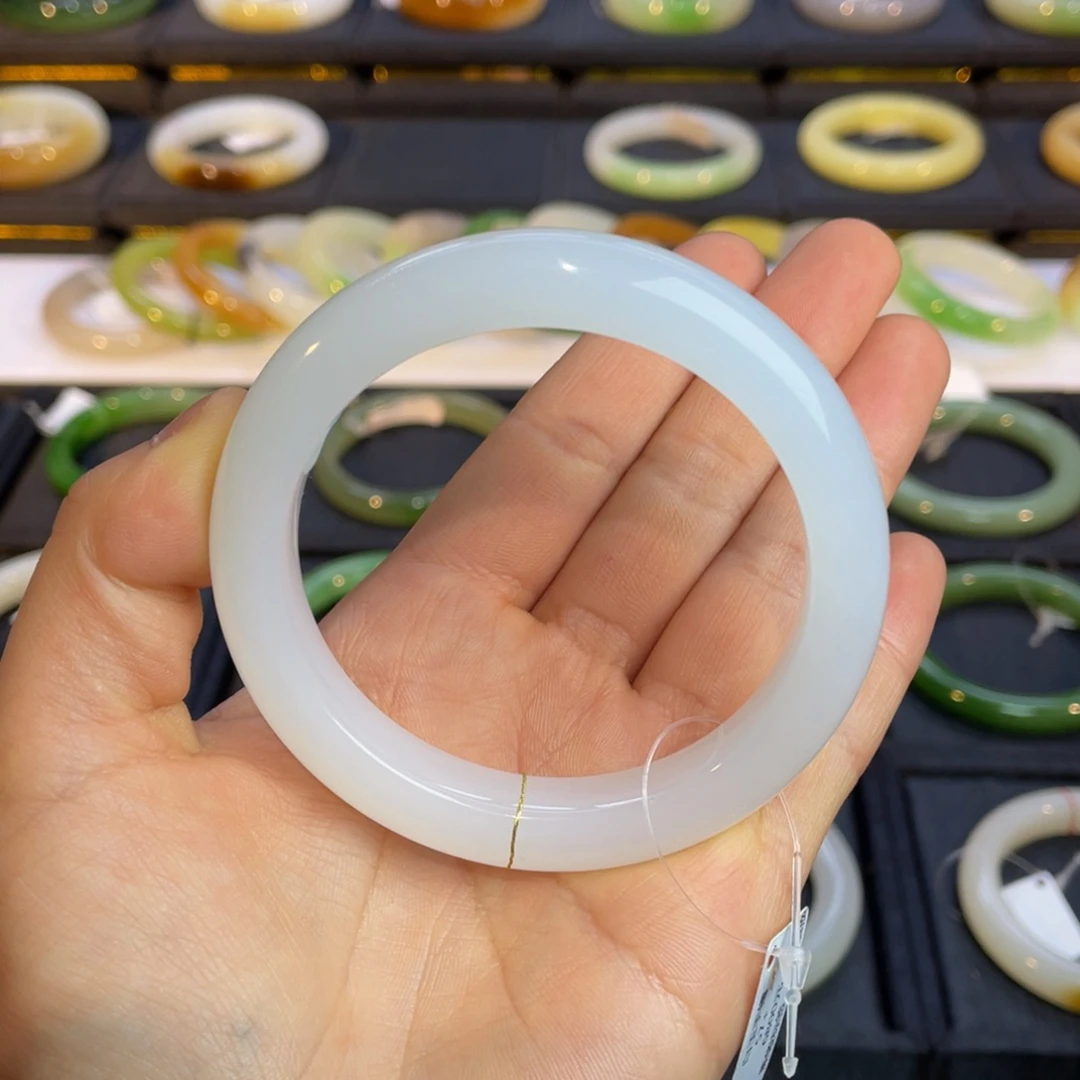 和田玉手镯未镶嵌用****5