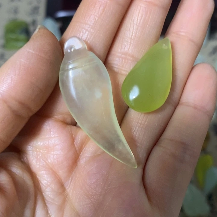 蛇纹石玉未镶嵌天然岫玉