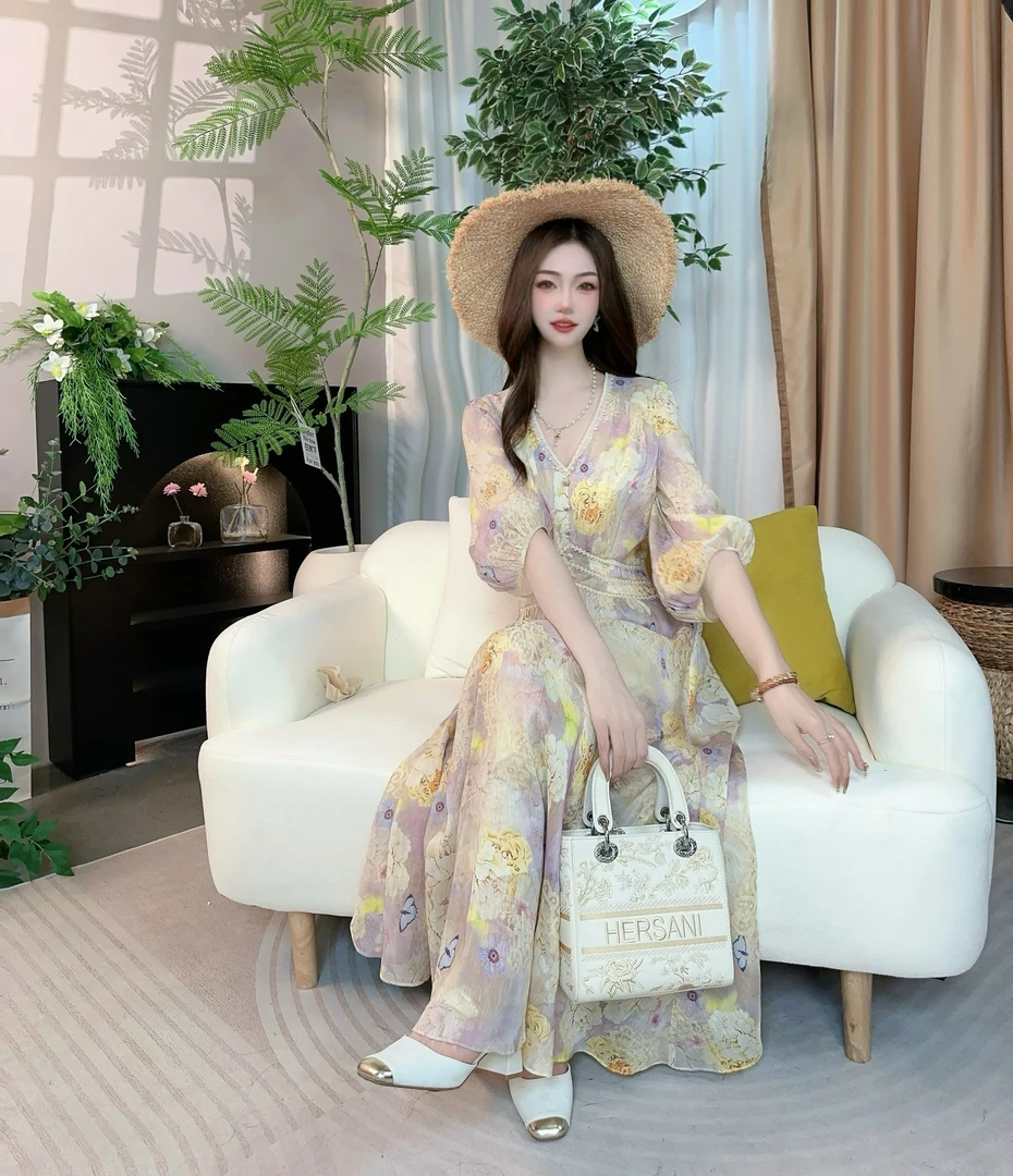 桑蚕丝亚麻高定夏季新款时尚V领印花串珠名媛法式连衣裙