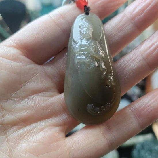 和田玉（糖玉）未镶嵌挂件