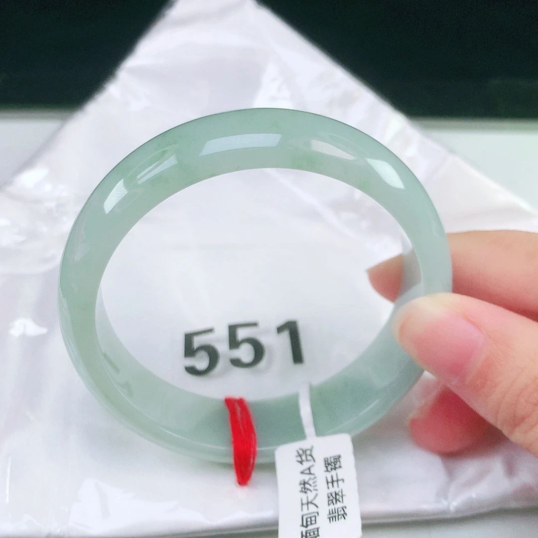 未镶嵌手镯翡翠翡翠手镯