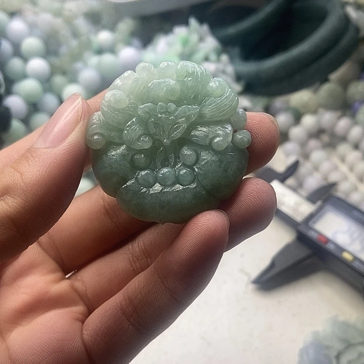 定制翡翠未镶嵌天然翡翠